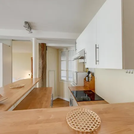 Id 308 Chatelet Rivoli * Paris